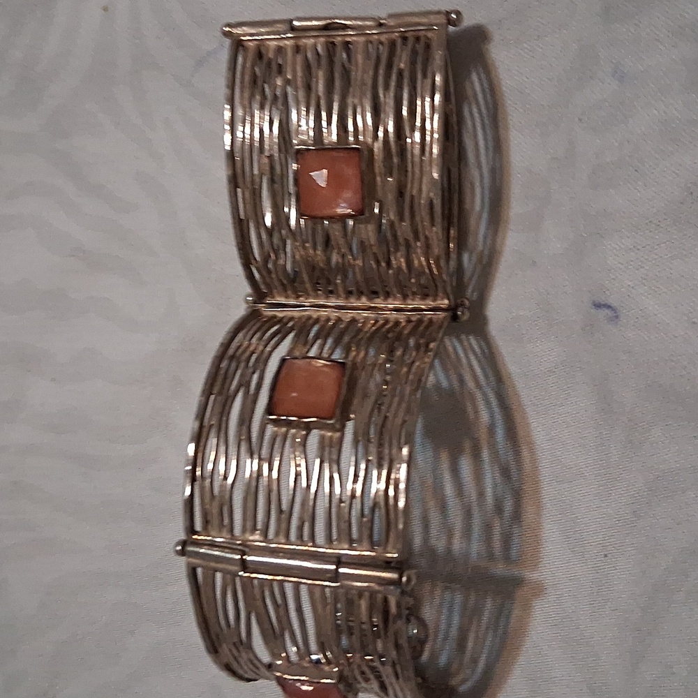 Bracelet - Picture 6 of 9